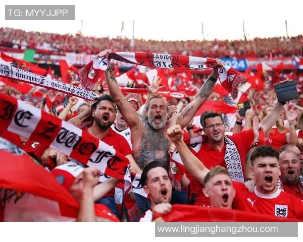 足球明星颠球失误瞬间引发热议球迷反应各异令人捧腹不已 足球明星颠球失误瞬间引发热议球迷反应各异令人捧腹不已